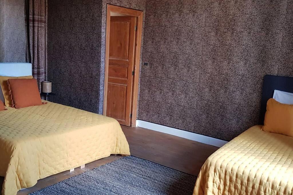 Gite de 420 metres carres dans château l'ange au violon jusqu'à 13 couchages Conques-sur-Orbiel Extérieur photo